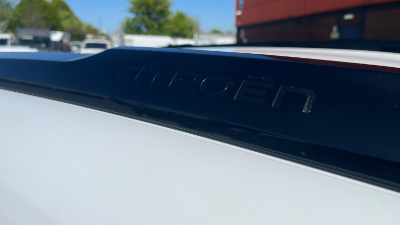 Citroen C3 1.2 Hybrid [110] Plus 5dr e-DCS6 Petrol Hatchback